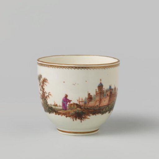 Head, painted with a water landscape with castle/palace