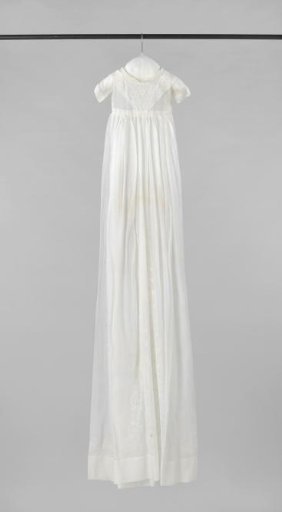 Baptismal gown of batiste with vermicelli motif