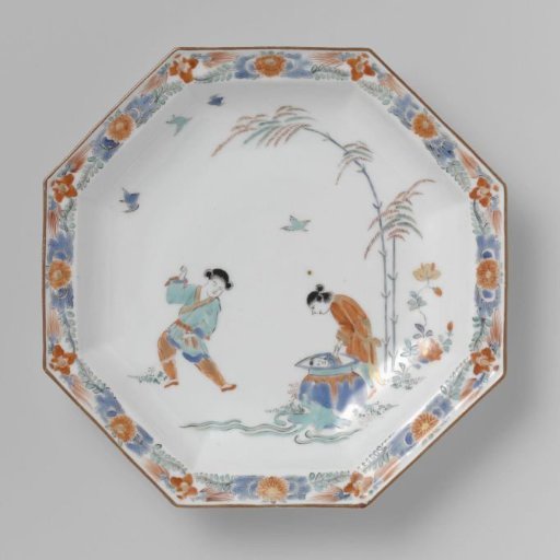 Bowl, octagonal, polychrome painted with a Kakiemon decoration