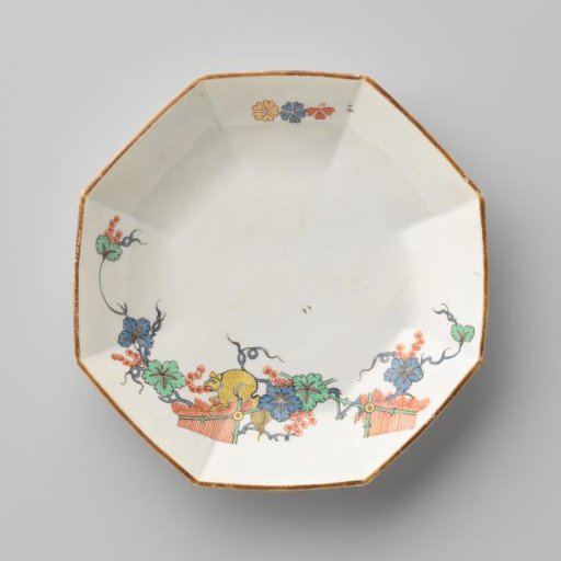 Saucer with a Squirrel on Grapevines