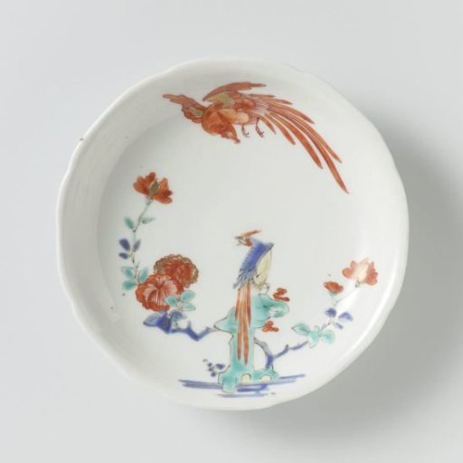 Scalloped saucer with hoo birds
