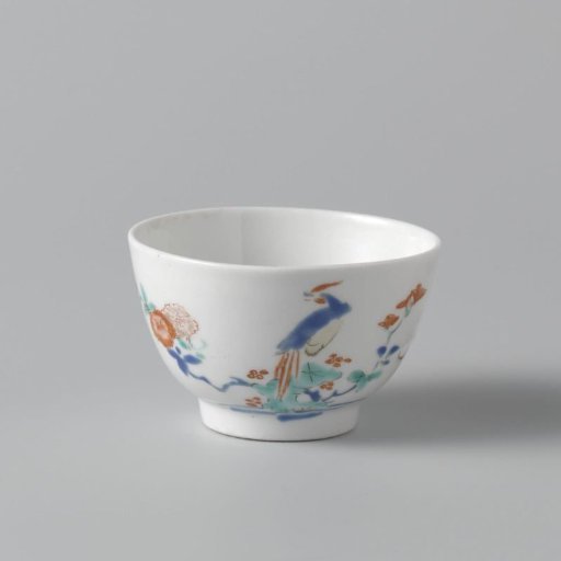 Cup with hoo birds