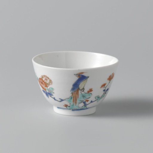 Cup with hoo birds