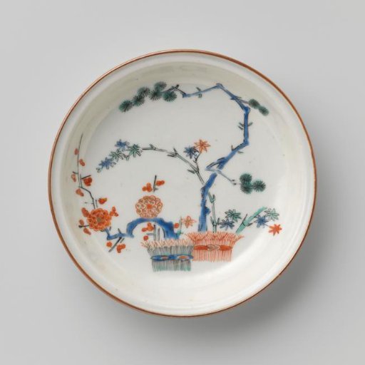 Saucer with the 'three friends of winter'