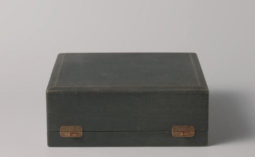 Green chest for slabak