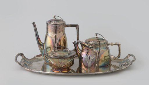 Tea service consisting of a hot water jug, teapot, sugar pot, milk jug and serving tray