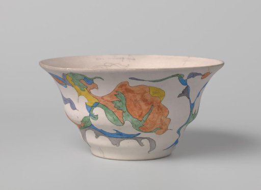 Soap dish, polychrome painted on one side with watercolor