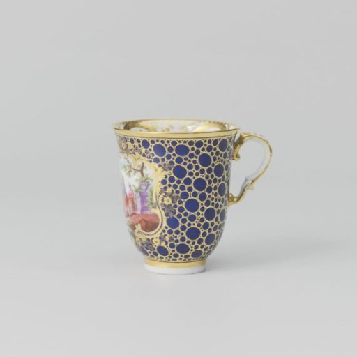 Cup with a couple in a landscape