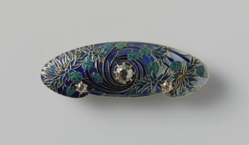 Brooch with cornflowers
