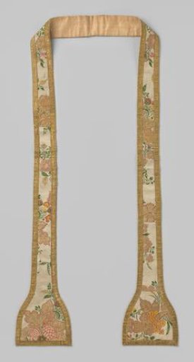Stole of gold brocade