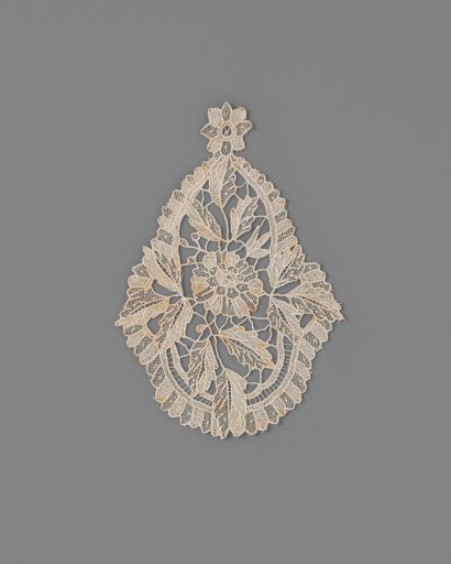 Jabot of Point de gaze de Bruxelles