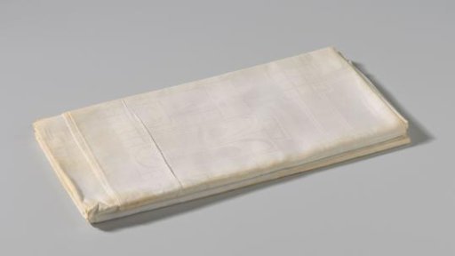 Tablecloth of cotton damask