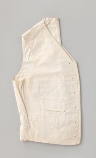 Skirted waistcoat of white piqué