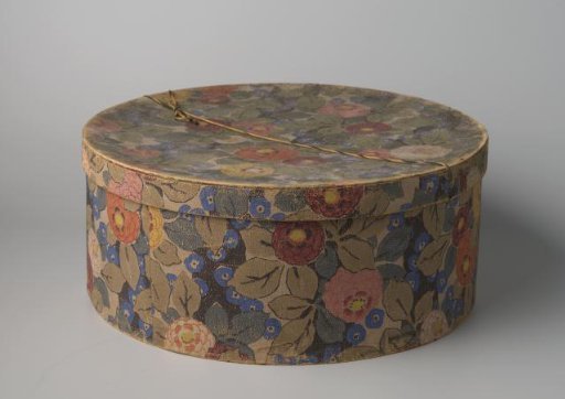 Round Hatbox of Cardboard, Covered with Paper Depicting Pumpkin-Shaped Roses