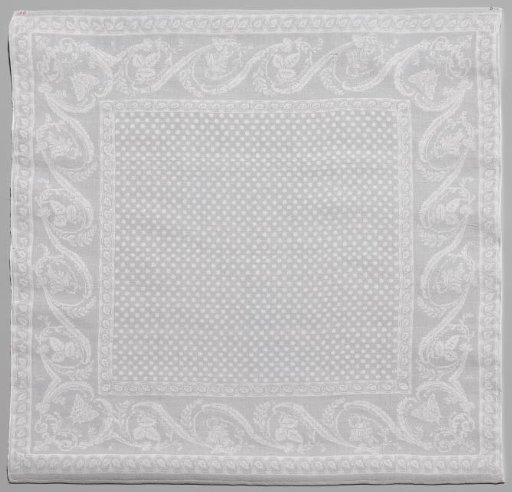 Towel with a Knop Pattern
