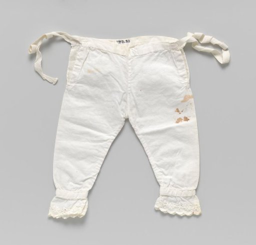 Cotton breeches, with long legs and bands