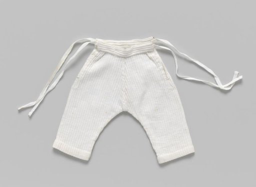 Breeches of piqué, with long legs and bands