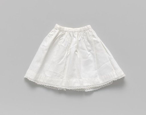 Petticoat of cotton with lace and bands