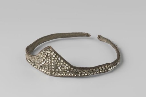 Diadem or belt of silver brocade with rhinestones