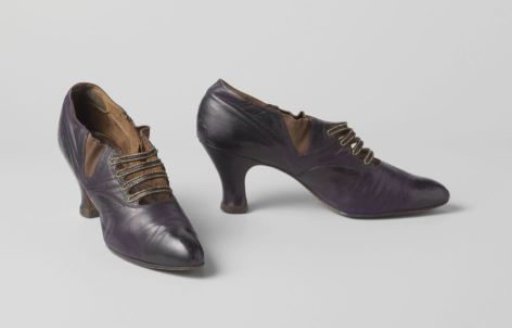 Gold-toed shoe of gold-tanned leather with four straps over the instep decorated with a series of gold-coloured faceted metal beads
