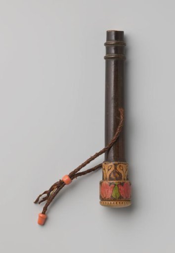 Parasol handle or umbrella handle of painted wood; on the handle is a pattern of tulips branded