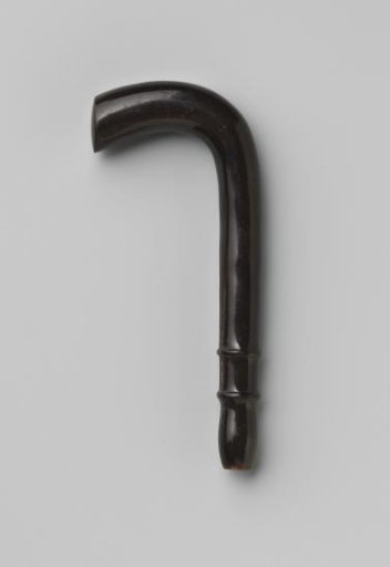 Handle of Black Horn, Baluster-Shaped, Curved