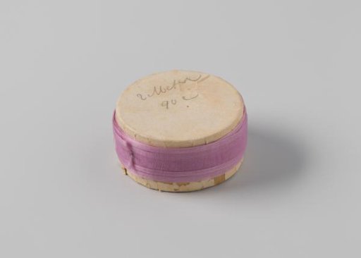 Ribbon of lilac gauze