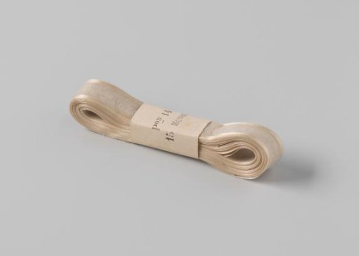 Ribbon of cream-colored gauze, 15 meters