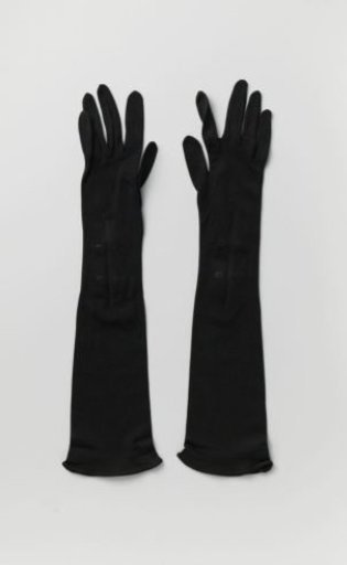 Mourning glove of black silk tricot with two press studs