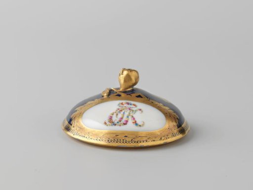 Lid, painted in many colours with scenes and the monogram EPK in a medallion