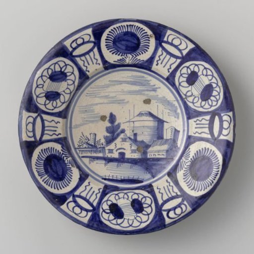 Round dish with blue-painted majolica