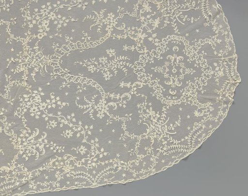 Bridal Veil of Appliqué Lace with Rosette-shaped and Bell-shaped Cartouches and Floral Scrolls