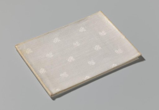 Napkin with scattered motif