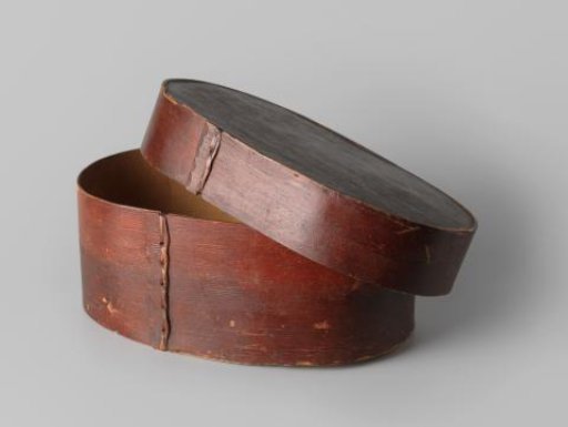 Oval Spool Box with Lid, Stained Red