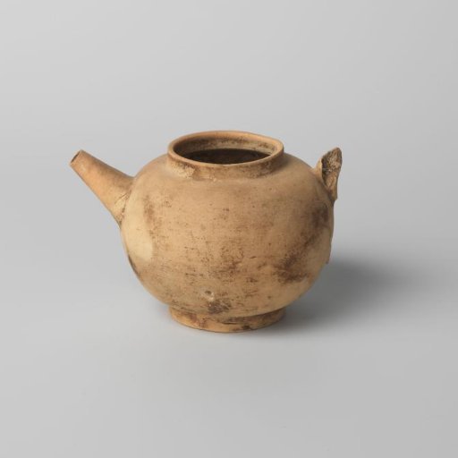 Fragment of a teapot, kiln waste. Teapot of unglazed earthenware (De Caluwe kiln waste)