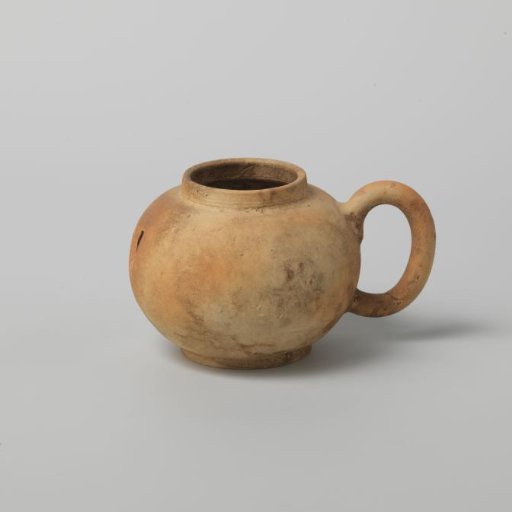 Teapot of Unglazed Earthenware (De Caluwe Bakafval)