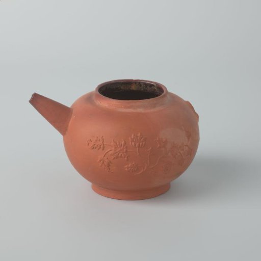 Teapot with floral relief (The Caluwe kiln waste)