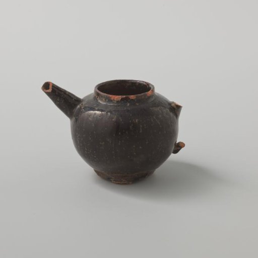 Teapot with a Black Glaze (De Caluwe Kiln Waste)
