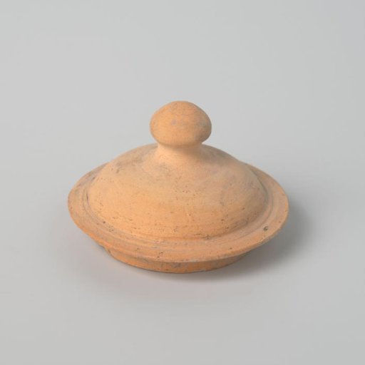 Lid of a teapot (De Caluwe bakafval)