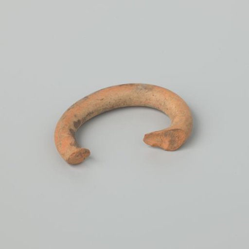 Handle of a Teapot (De Caluwe Kiln Waste)