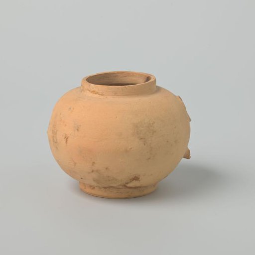 Teapot of Unglazed Earthenware (De Caluwe Kiln Waste)