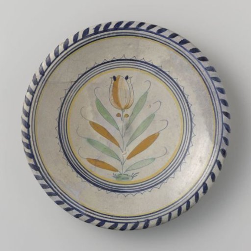 Plate decorated with a tulip within four concentric circles
