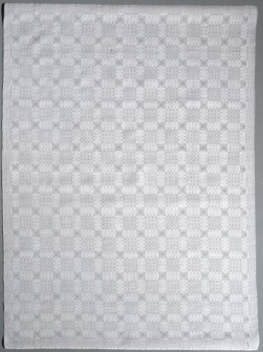 Linen napkin with peel pattern
