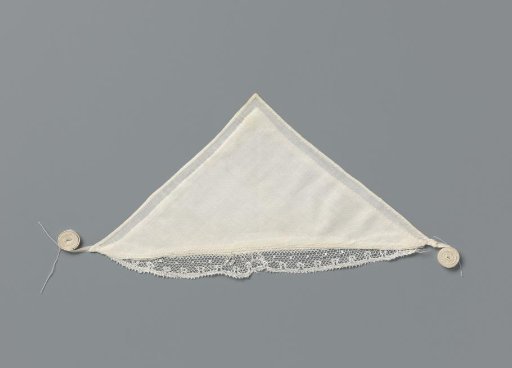 Tablecloth of linen with a strip of Brussels lace, with straight picot edge and some frills