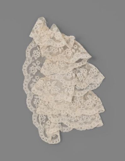 Jabot of Mechlin lace