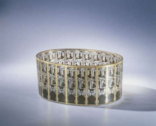 Jardinière with gold and bronze decoration