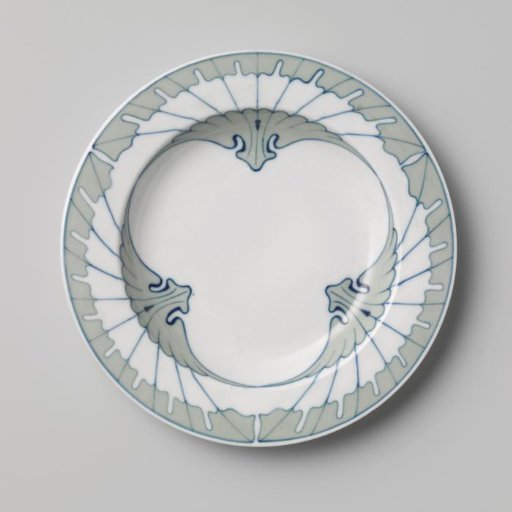 Soup plate, painted with the Flügelmuster decoration