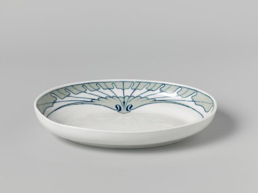 Bowl or Basin, Painted with the Flügelmuster Decor