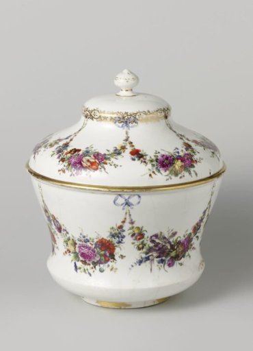 Punch bowl, painted with floral garlands