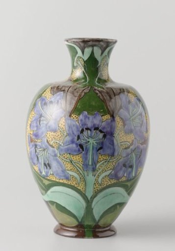 Vase with symmetrically placed flowers